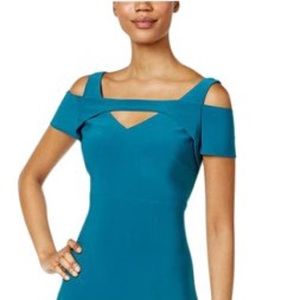 NIGHTWAY
Cold-Shoulder Keyhole Gown